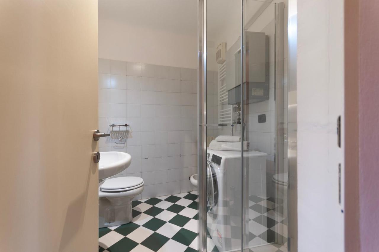 Casa Matisse - 5 Minuti A Piedi Dal Duomo Lejlighed Milano Eksteriør billede